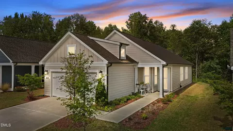2321 Flycatcher Ln, Fuquay Varina, NC 27526