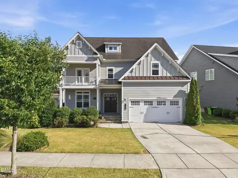 109 Virginia Creek Dr, Holly Springs, NC 27540