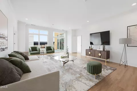 317 W Morgan St #504, Raleigh, NC 27601