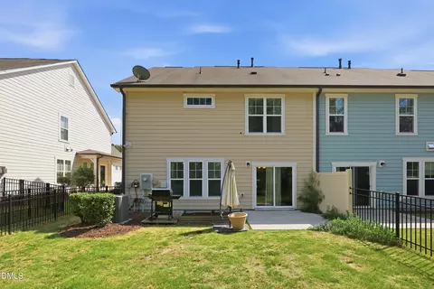 2683 Impulsion Dr, New Hill, NC 27562