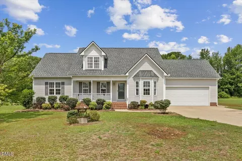 201 Jesse Dr, Smithfield, NC 27577 photo 2