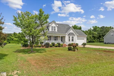 201 Jesse Dr, Smithfield, NC 27577 photo 4