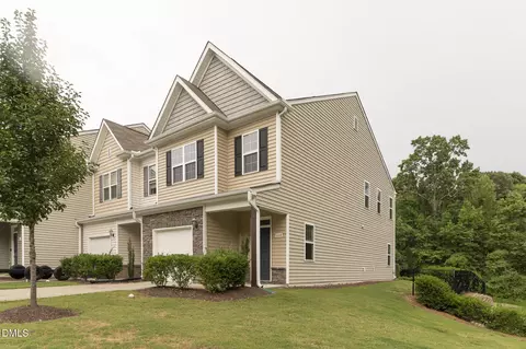 3608 Water Mist Ln, Raleigh, NC 27604
