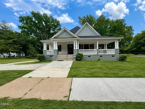 202 Forest Ave, Oxford, NC 27565