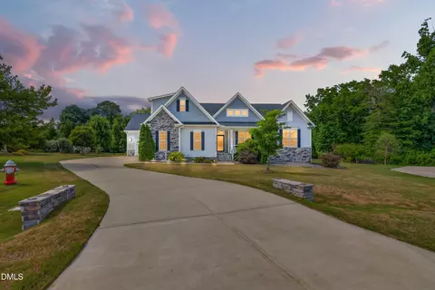 Exterior - 200 Misty Moonlight Dr, Willow Spring, NC 27592 photo 7 of 7
