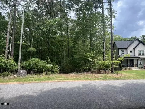 190 Buckaroo Dr, Louisburg, NC 27549