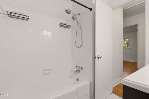 Bath - 3919 Brixton Ln, Durham, NC 27707 photo 3 of 3