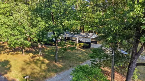Exterior - 3919 Brixton Ln, Durham, NC 27707 photo 10 of 11