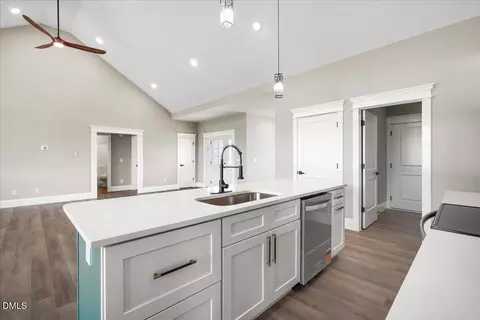 Kitchen - 9864 Bear Run Ln, Middlesex, NC 27557 photo 3 of 4