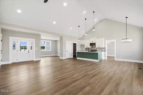 Living - 9864 Bear Run Ln, Middlesex, NC 27557 photo 3 of 4