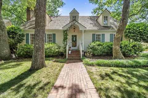 2217 Middlefield Ct, Raleigh, NC 27615