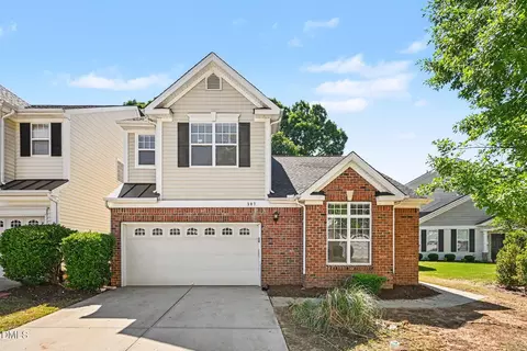 307 Founders Walk Dr, Morrisville, NC 27560