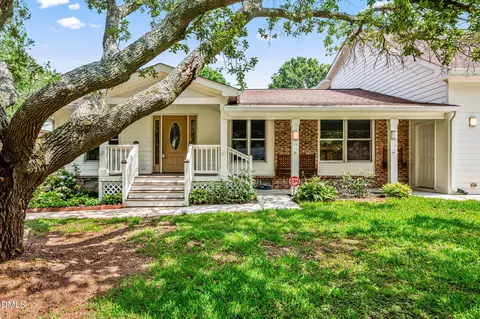 810 Bryn Mawr Ct, Apex, NC 27502