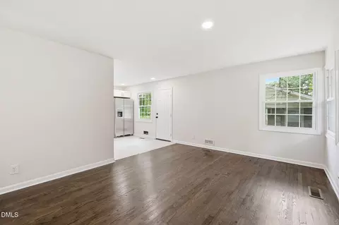 Living - 1118 Raynor St, Durham, NC 27703 photo 2 of 4