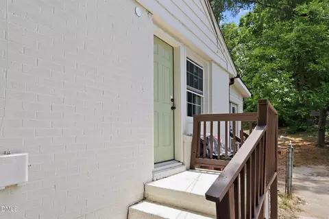 Exterior - 1118 Raynor St, Durham, NC 27703 photo 2 of 4
