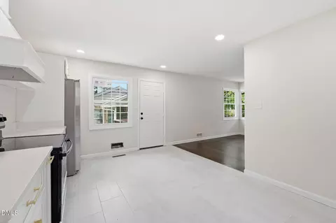 Kitchen - 1118 Raynor St, Durham, NC 27703 photo 3 of 4