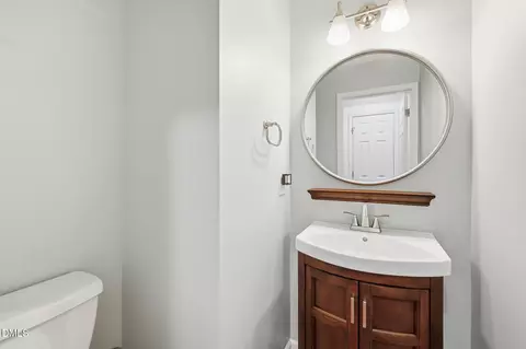 Bath - 4616 Paces Ferry Dr, Durham, NC 27712 photo 1 of 4