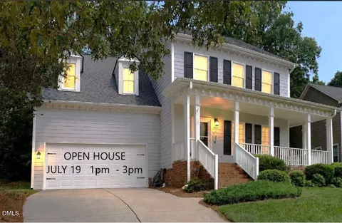 105 Sequoia Ct, Cary, NC 27513