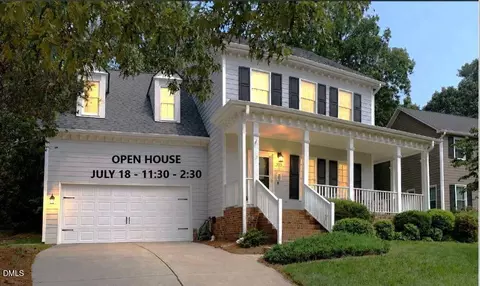 105 Sequoia Ct, Cary, NC 27513