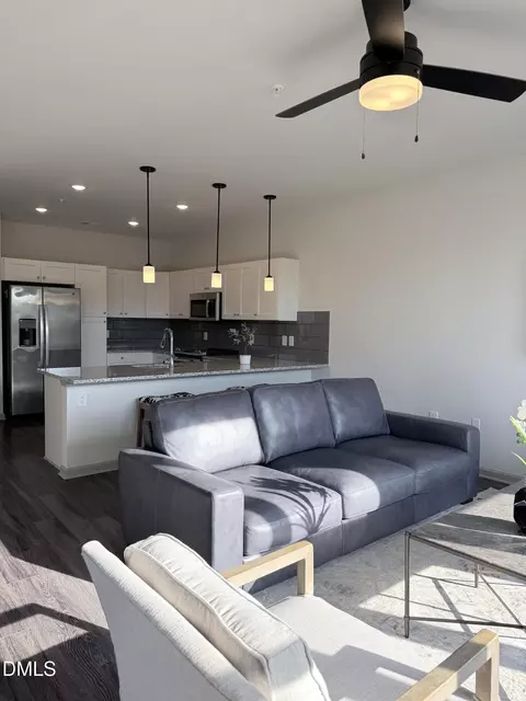 2403 Gathering Sq Ct, Fuquay Varina, NC 27526