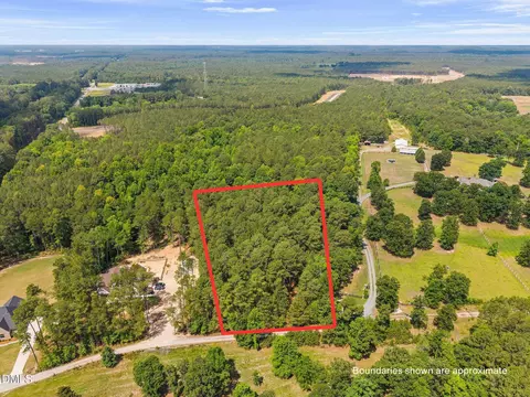 87 Masonry Ln, New Hill, NC 27562