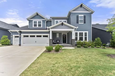 108 Welcome Dr, Fuquay Varina, NC 27526