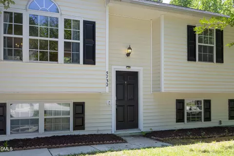 5732 Brambleton Ave, Raleigh, NC 27610