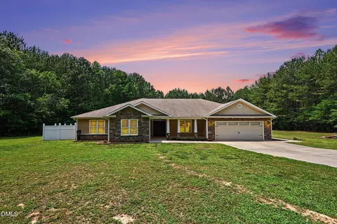 441 Foxwood Trl, Pittsboro, NC 27312