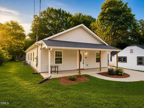 407 Walker Ave, Graham, NC 27253