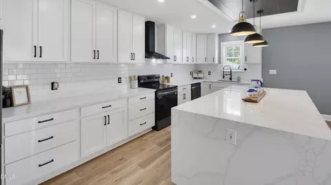 730 Nw Blvd, Clinton, NC 28328