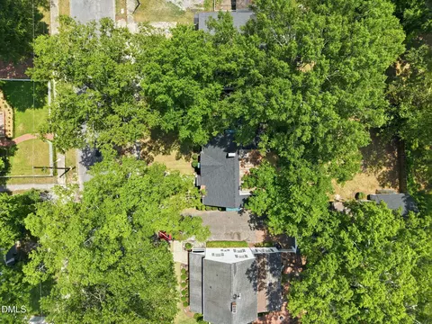 View/Area - 408 E Lee St, Smithfield, NC 27577 photo 2 of 6