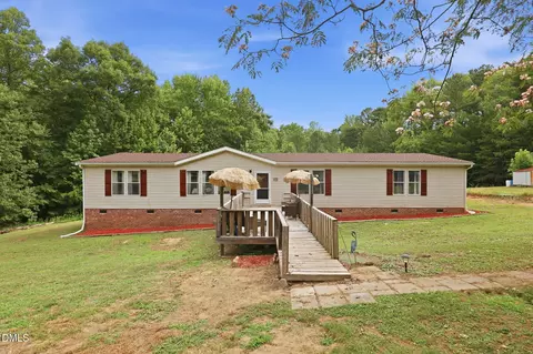 5218 Divine Ln, Mebane, NC 27302