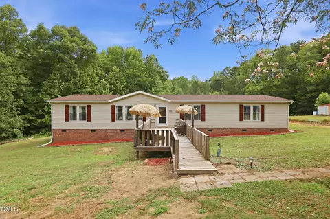 5218 Divine Ln, Mebane, NC 27302