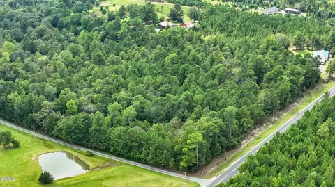 439 Needmore Rd, Cameron, NC 28326