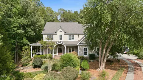 1031 Pinehurst Dr, Chapel Hill, NC 27517
