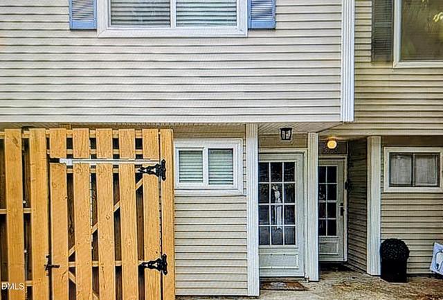 220 Elizabeth St #F3, Chapel Hill, NC 27514