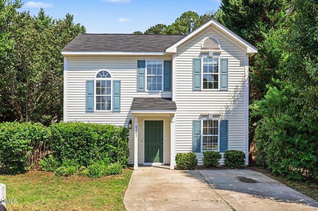 6101 Saybrooke Dr, Raleigh, NC 27604