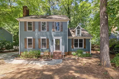 100 Culcross Ct, Cary, NC 27513