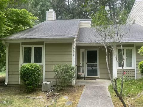 4324 Pin Oak Dr, Durham, NC 27707