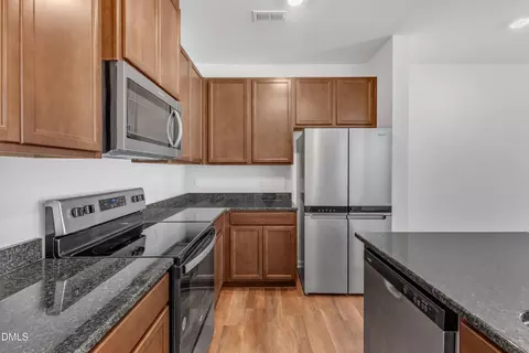 Kitchen - 2018 Rockface Way, Durham, NC 27703 photo 6 of 7