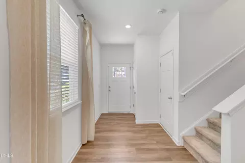 Entry Way - 2018 Rockface Way, Durham, NC 27703 photo 1 of 4