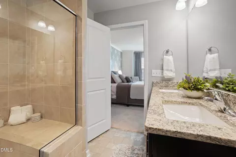 Bath - 1007 Apogee Dr, Durham, NC 27713 photo 2 of 3