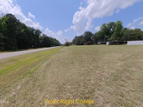 5300 Wilsons Mills Rd, Clayton, NC 27520