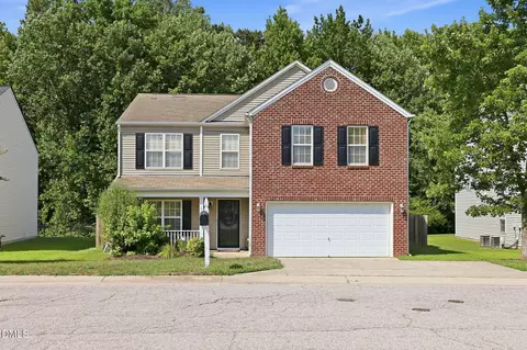 5433 Thunderidge Dr, Raleigh, NC 27610