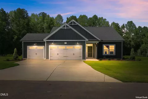 65 Kettle Creek Dr, Zebulon, NC 27597