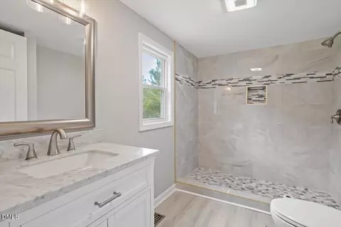 Bath - 581 Ed Thomas Rd, Cameron, NC 28326 photo 2 of 4
