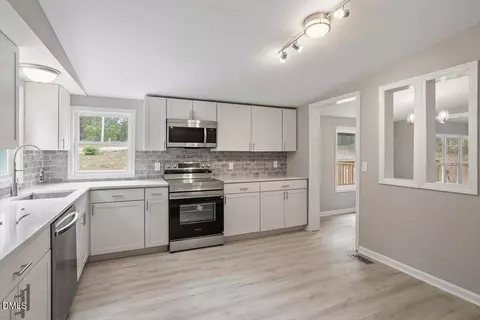 581 Ed Thomas Rd, Cameron, NC 28326 photo 4