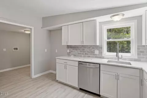 581 Ed Thomas Rd, Cameron, NC 28326 photo 5