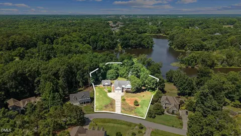295 Brady Dr, Clayton, NC 27520