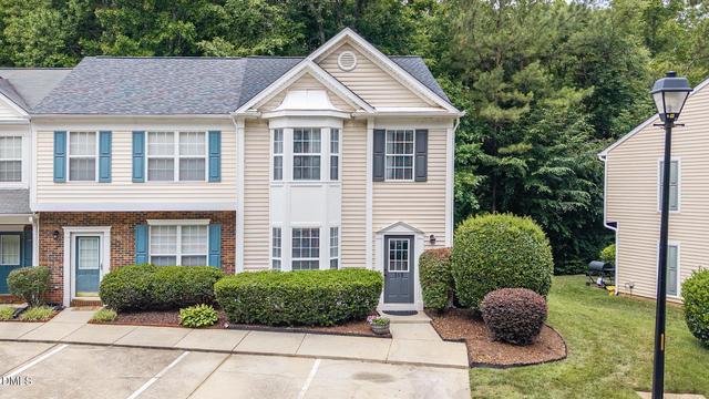 319 Orchard Park Dr, Cary, NC 27513